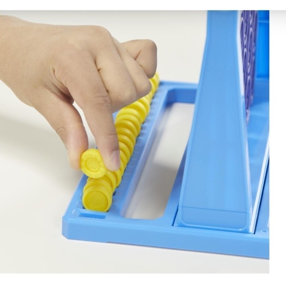 Hasbro Connect 4 Spin Game, Features Spinning Connect 4 Grid, Game for 2 Player - Picture 8 of 11